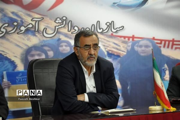 دیدار نماینده مجلس شورای اسلامی با اعضای سازمان دانش‌آموزی مازندران