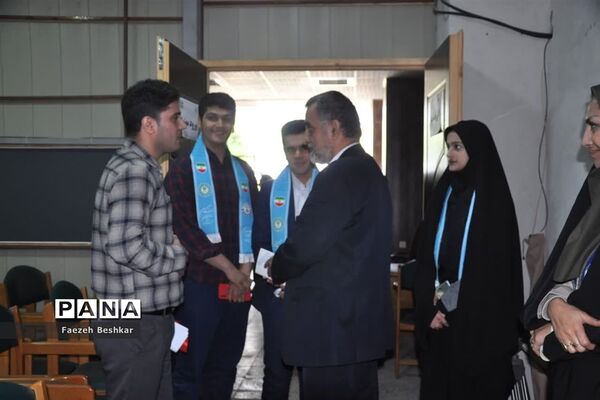 دیدار نماینده مجلس شورای اسلامی با اعضای سازمان دانش‌آموزی مازندران