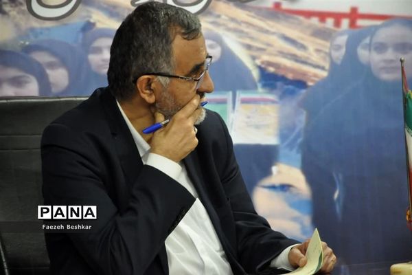 دیدار نماینده مجلس شورای اسلامی با اعضای سازمان دانش‌آموزی مازندران