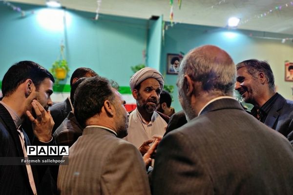 برگزاری نمایشگاه قرآن در سومین روز با حضور معاون پرورشی وزیر آموزش‌وپرورش