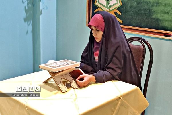 برگزاری نمایشگاه قرآن در سومین روز با حضور معاون پرورشی وزیر آموزش‌وپرورش