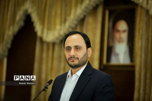 اولین نشست خبری سخنگوی دولت در سال ۱۴۰۲