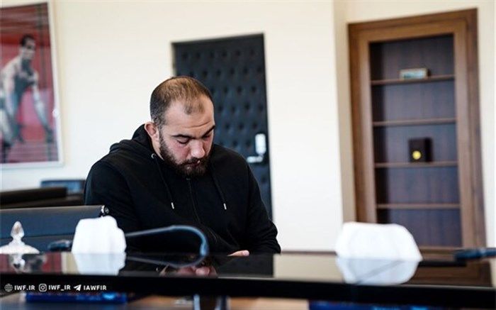 اخراج ۲۴ ساعته زارع از تیم ملی