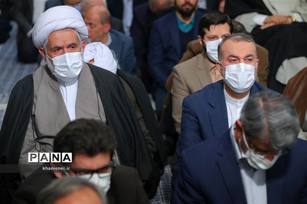 دیدار مسئولان و کارگزاران نظام با رهبر انقلاب