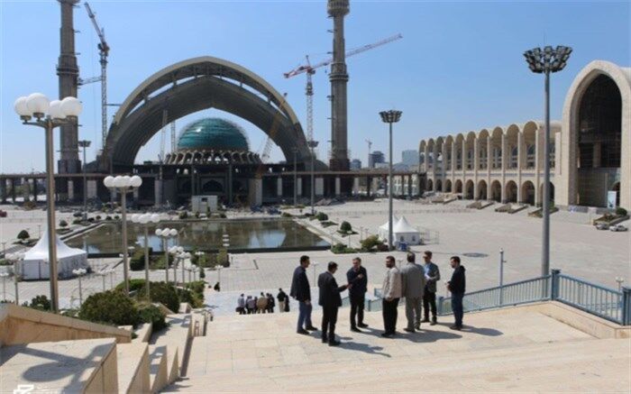 بازدید تشکل‌های نشر از محل برگزاری سی‌وچهارمین نمایشگاه بین‌المللی کتاب تهران