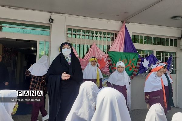 جشن‌میلاد امام‌ حسن مجتبی(ع) در دبستان حضرت زهرا(س)۲ رودهن