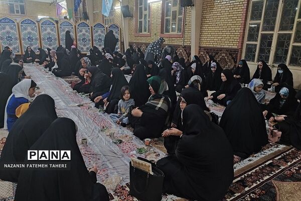 محفل انس با قرآن و تقدیر از حافظان و فعالان قرآنی در فشافویه