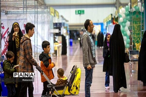 اولین روز هجدهمین نمایشگاه قرآن و عترت استان اصفهان
