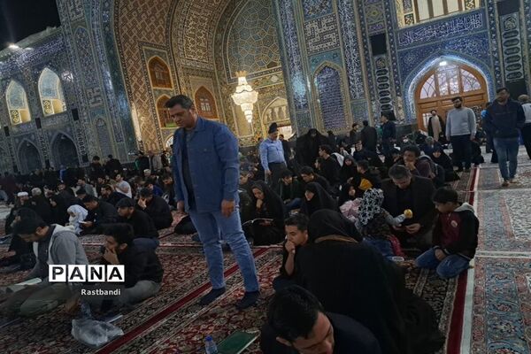 حال و هوای حرم رضوی در شب اول قدر