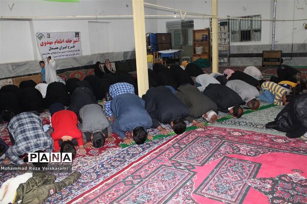 محفل انس با قرآن در ویسیان استان لرستان