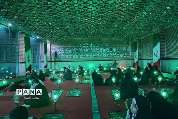 یادبود شهید میلاد حیدری در گلزار شهدای ولی‌آباد قرچک