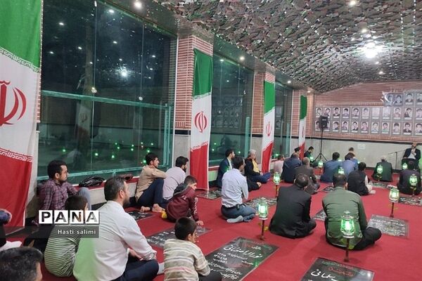 یادبود شهید میلاد حیدری در گلزار شهدای ولی‌آباد قرچک