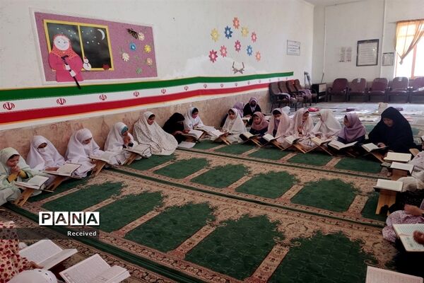 مراسم ضیافت افطاری و جشن میلاد امام حسن مجتبی علیه السلام در مدارس شهرستان اقلید
