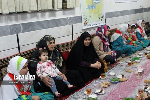 ضیافت همدلی در گلوگاه