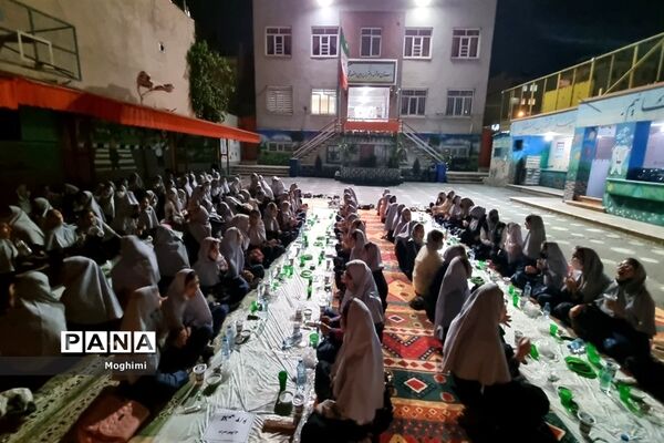 جشن میلاد امام حسن مجتبی (ع) در دبستان پروین اعتصامی منطقه ۱۳