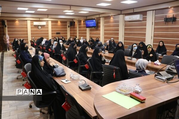 جلسه خبرنگاران پانا با مدیر ستاد اقامه نماز خراسان رضوی