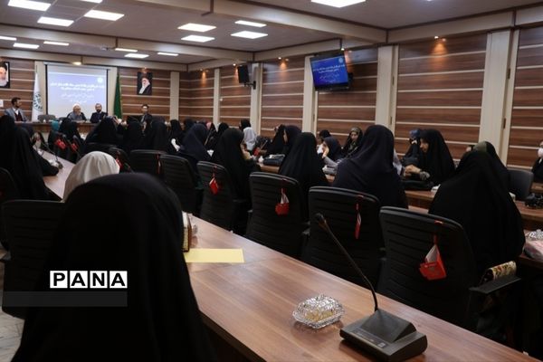 جلسه خبرنگاران پانا با مدیر ستاد اقامه نماز خراسان رضوی