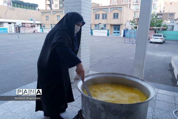 ضیافت افطاری همزمان با میلاد باسعادت امام حسن مجتبی(ع) در دبیرستان شهیده معصومه قزوینی