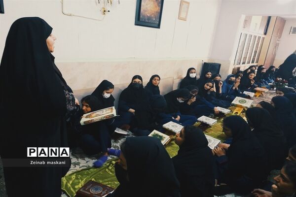 محفل انس با قرآن کریم در مدارس و مساجد ملارد