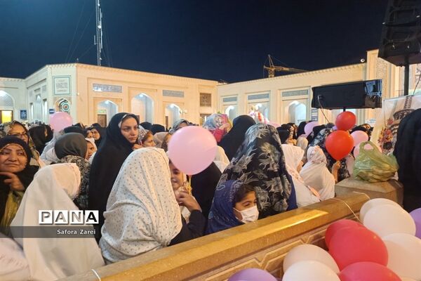 جشن روزه اولی ها با حضور بیش از چهار هزار دختر شیرازی در حرم مطهر حضرت شاهچراغ (ع)