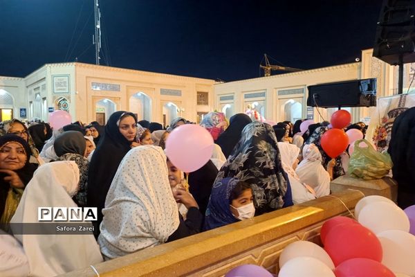 جشن روزه اولی ها با حضور بیش از چهار هزار دختر شیرازی در حرم مطهر حضرت شاهچراغ (ع)