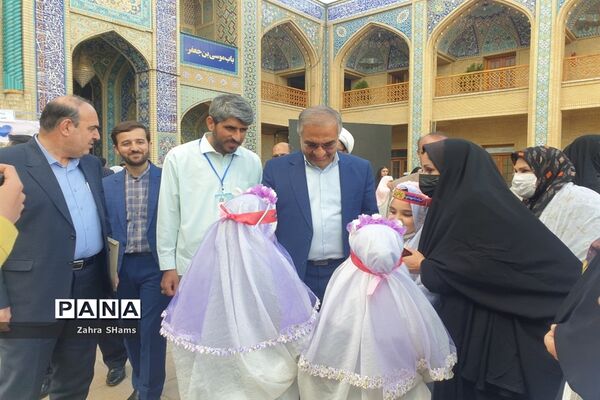 جشن روزه اولی ها با حضور بیش از چهار هزار دختر شیرازی در حرم مطهر حضرت شاهچراغ‌(ع)