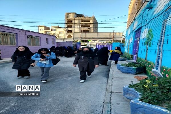 مراسم افطاری در مدرسه آزادی کهریزک