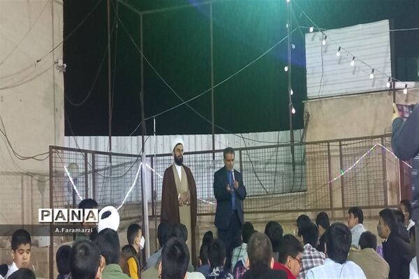 تجلیل از راه یافتگان مسابقات  دانش‌آموزی قرآنی به مرحله استانی
