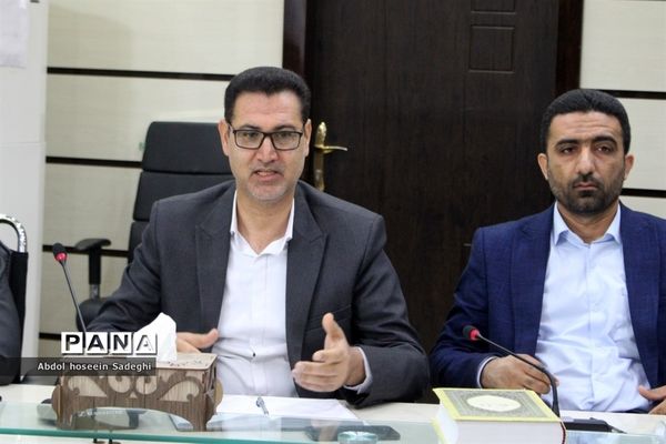 نشست کمیته مدیریت فوریت های آموزش و پرورش و پدافند غیر عامل  اداره کل آموزش و پرورش استان بوشهر