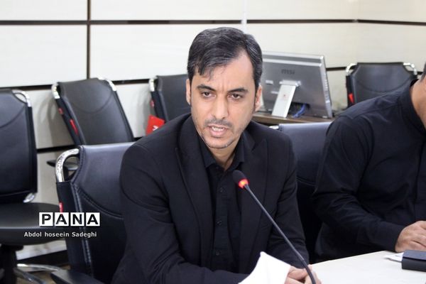 نشست کمیته مدیریت فوریت های آموزش و پرورش و پدافند غیر عامل  اداره کل آموزش و پرورش استان بوشهر