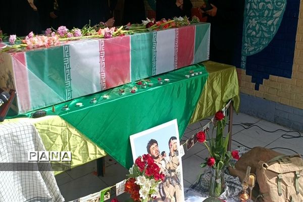 استقبال از شهید گمنام در دبستان کوثر ناحیه 5 اصفهان