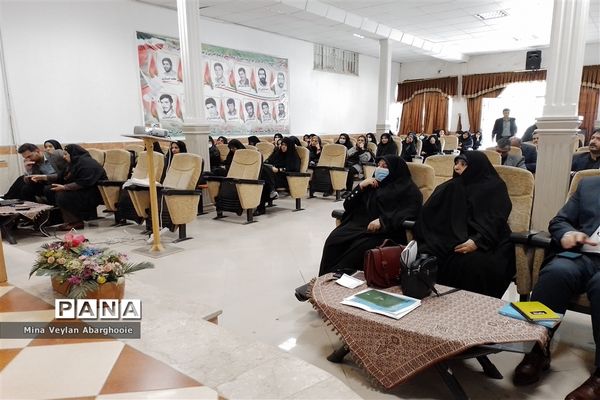 همایش جنبش هدایت تحصیلی در شهرستان پیشوا