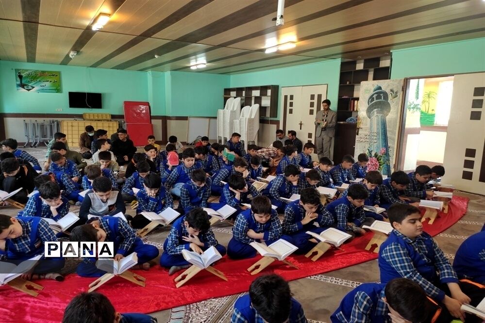 مراسم کاروان قرآنی نور در قائمشهر