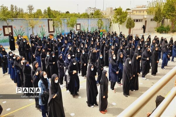 وداع با پیکر شهید گمنام در مدارس ملارد