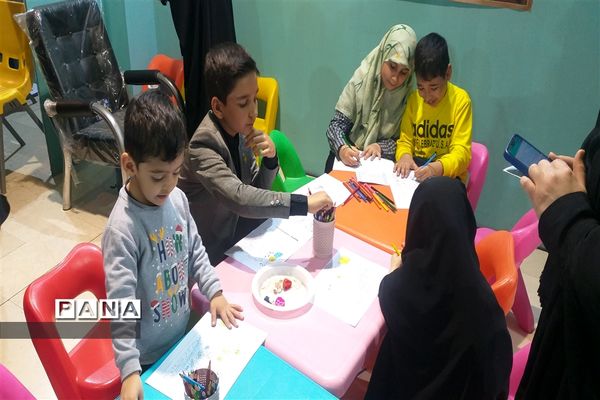 بازدید مدیر آموزش و پرورش منطقه ۴ از سی‌امین نمایشگاه بین المللی قرآن