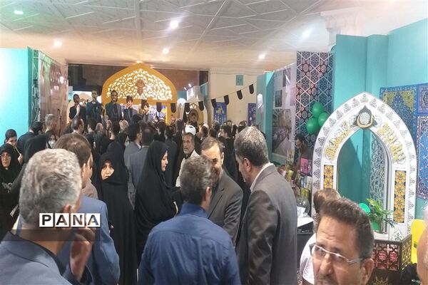 بازدید مدیر آموزش و پرورش منطقه ۴ از سی‌امین نمایشگاه بین المللی قرآن