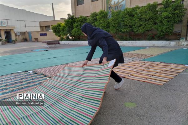 ضیافت افطاری در دبیرستان دخترانه فرزانگان ناحیه 3  شیراز