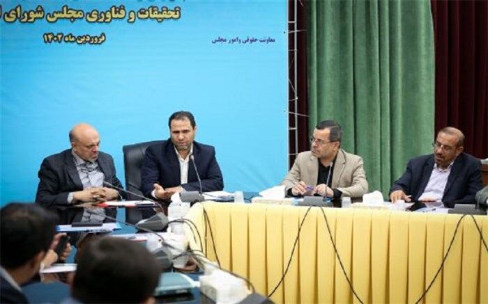 قابلیت‌های جدید برای بارگذاری مدارک و مستندات رتبه‌بندی معلمان به نرم‌افزار اضافه می‌شود