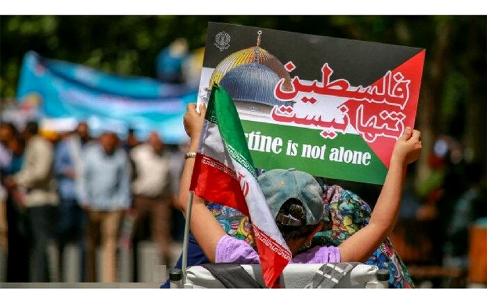 در راهپیمایی روزقدس شرکت می‌کنم زیرا.../فیلم