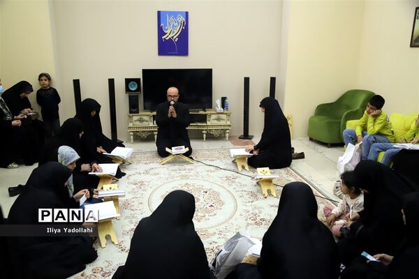 بازدید اعضای سازمان دانش‌آموزی شهر تهران از سی امین دوره نمایشگاه بین المللی قرآن کریم