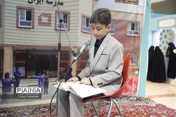 بازدید اعضای سازمان دانش‌آموزی شهر تهران از سی امین دوره نمایشگاه بین المللی قرآن کریم