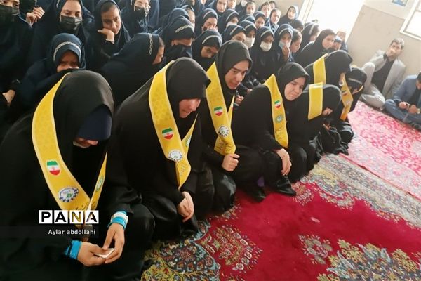 مراسم تشییع  پیکر شهید گمنام در دبیرستان الزهرا قرچک