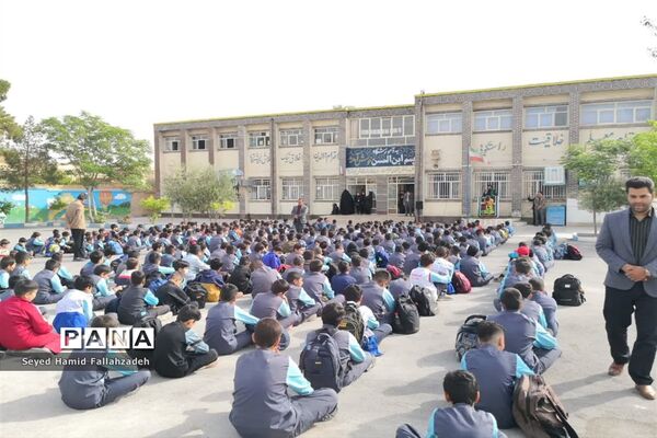 مراسم عزاداری شهادت امام علی(ع) در دبستان حضرت قاسم ابن الحسن ناحیه یک یزد