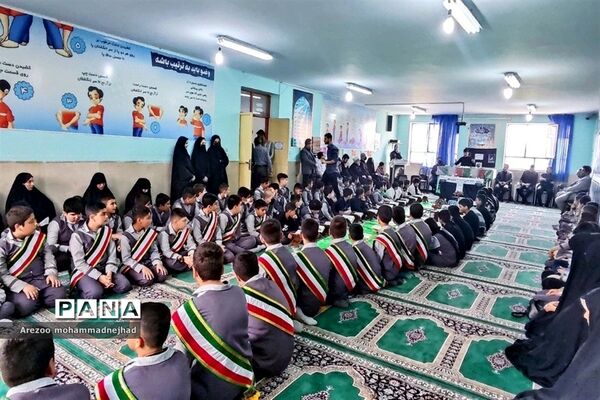 استقبال دهه هشتادی و نودی‌ها از شهید گمنام در قرچک
