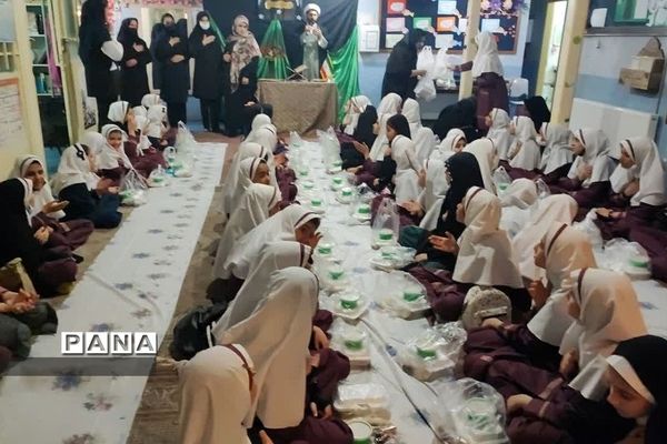 برگزاری مراسم شهادت حضرت علی(ع) در دبستان حضرت زهرا(س)‌یک رودهن