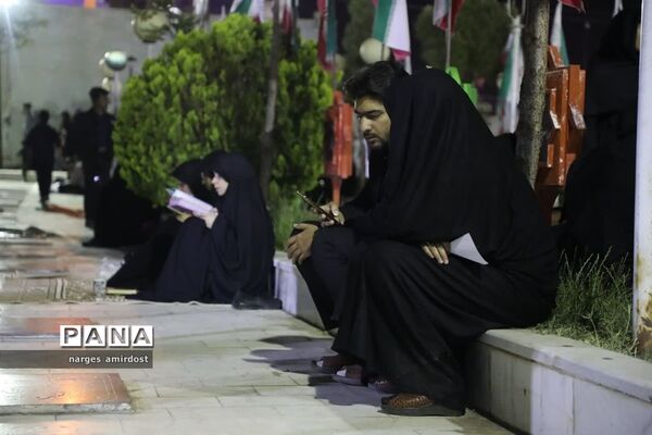 مراسم احیای شب بیست و یکم در گلزار شهدای زاهدان