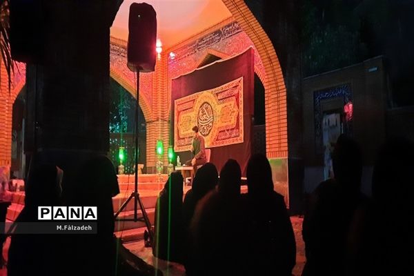 شب  نزول قرآن همراه شهدای گمنام