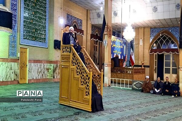 برگزاری مراسم احیای شب قدر در شهرستان پاکدشت