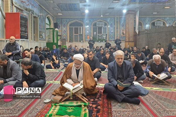 برگزاری مراسم احیای شب قدر در شهرستان پاکدشت