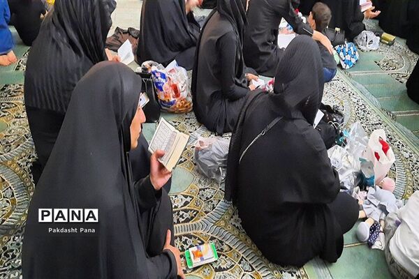 برگزاری مراسم احیای شب قدر در شهرستان پاکدشت